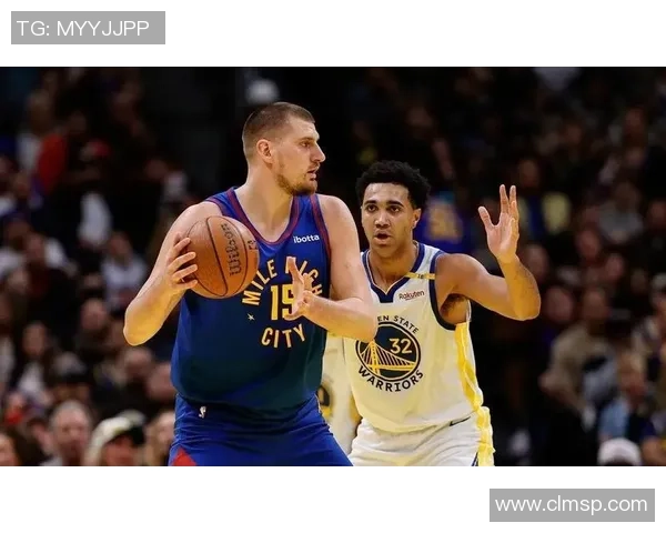 勇士与掘金激战正酣 谁能在西部巅峰对决中脱颖而出